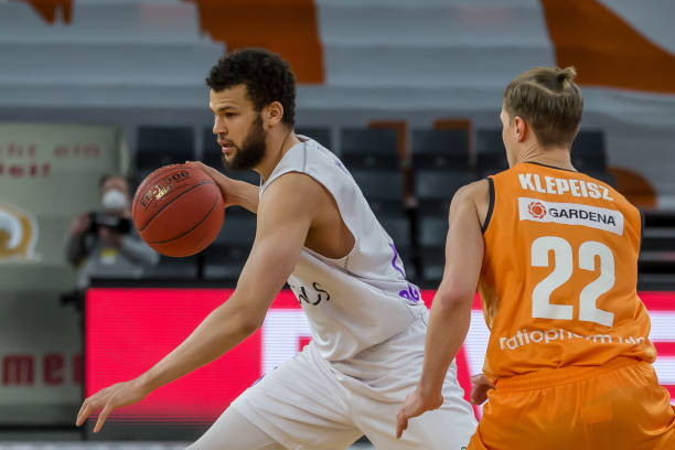 赋予未成年 赋予未成年