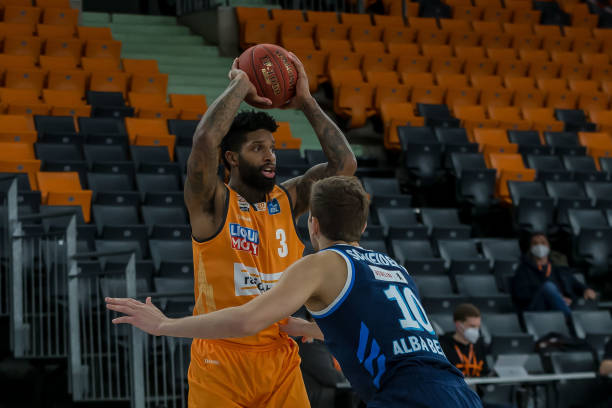 人接触到了 人接触到了